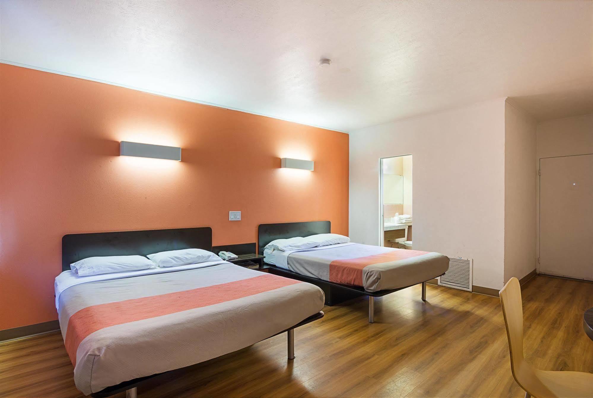 Motel 6 Гоббс Екстер'єр фото