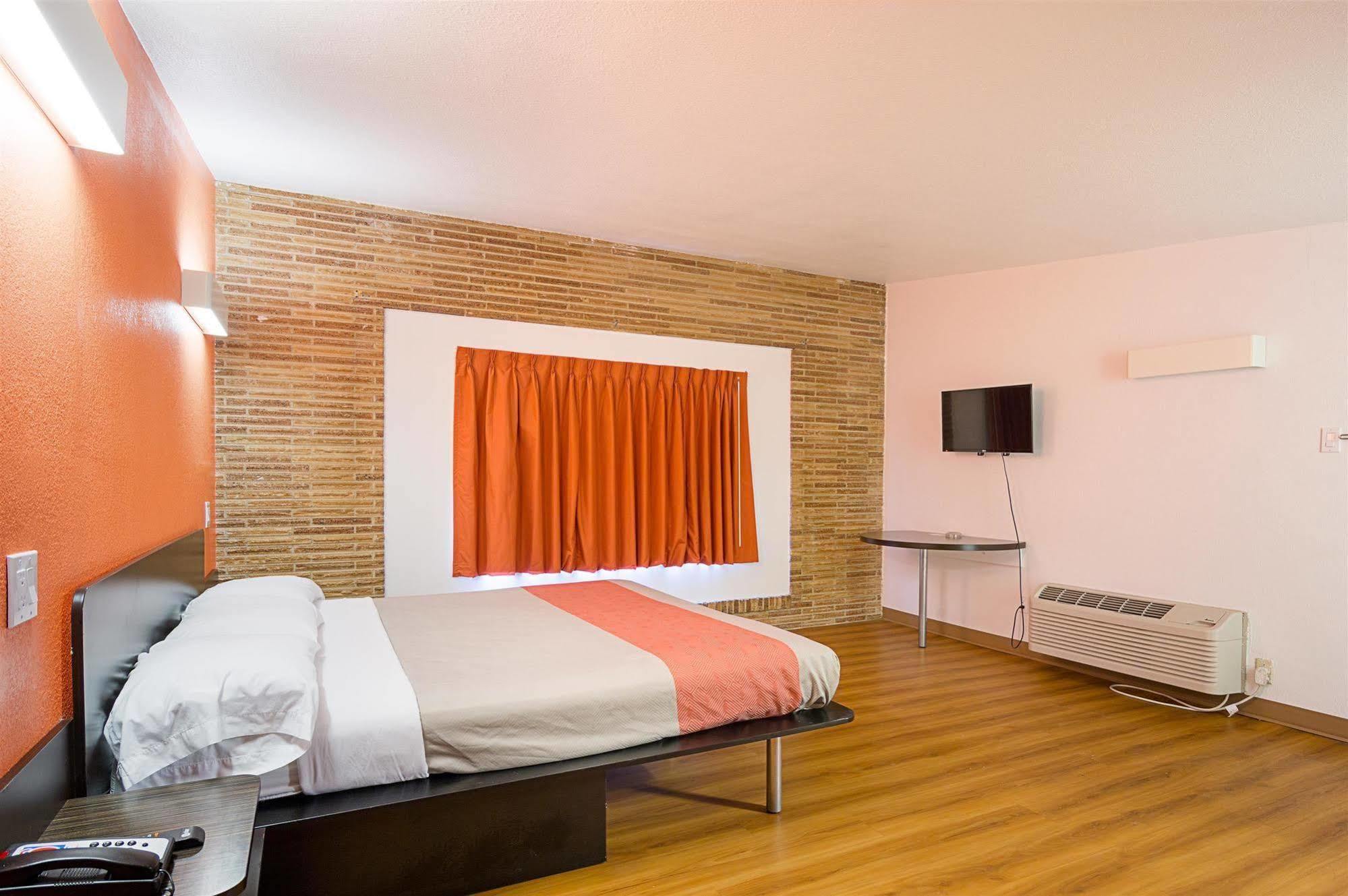 Motel 6 Гоббс Екстер'єр фото