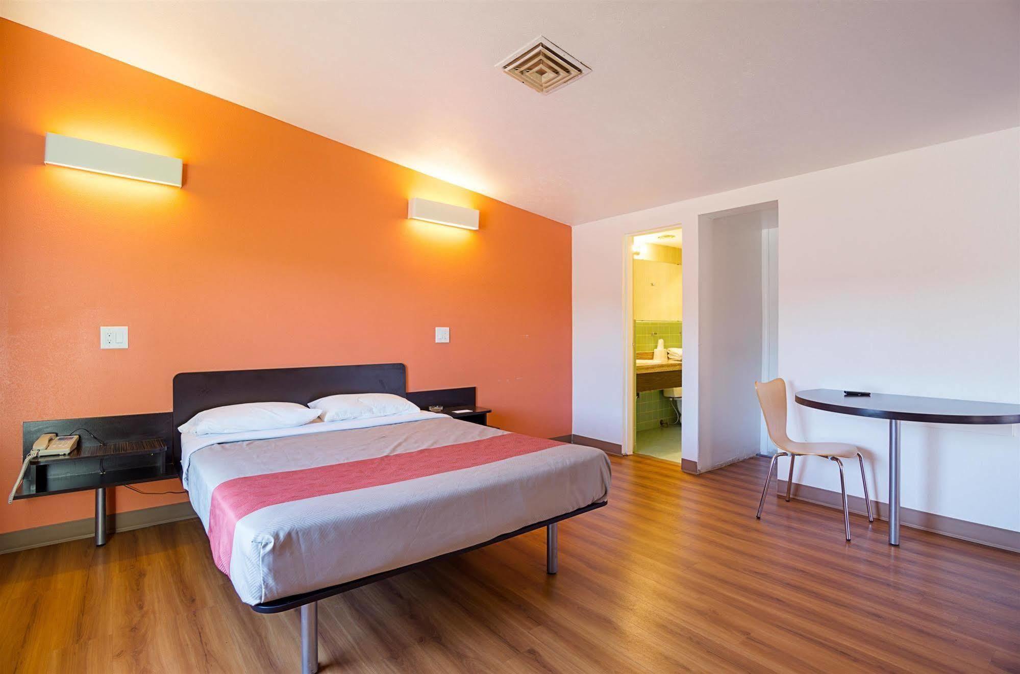 Motel 6 Гоббс Екстер'єр фото